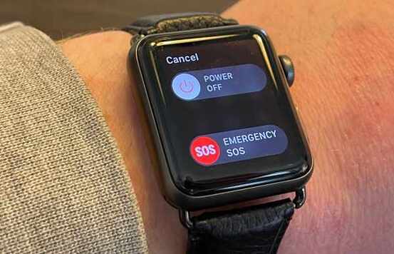 Apple watch の GPS と緊急サービス